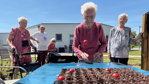 Ein erdbeeriges Sommerfest bei Humanas in Gröbern