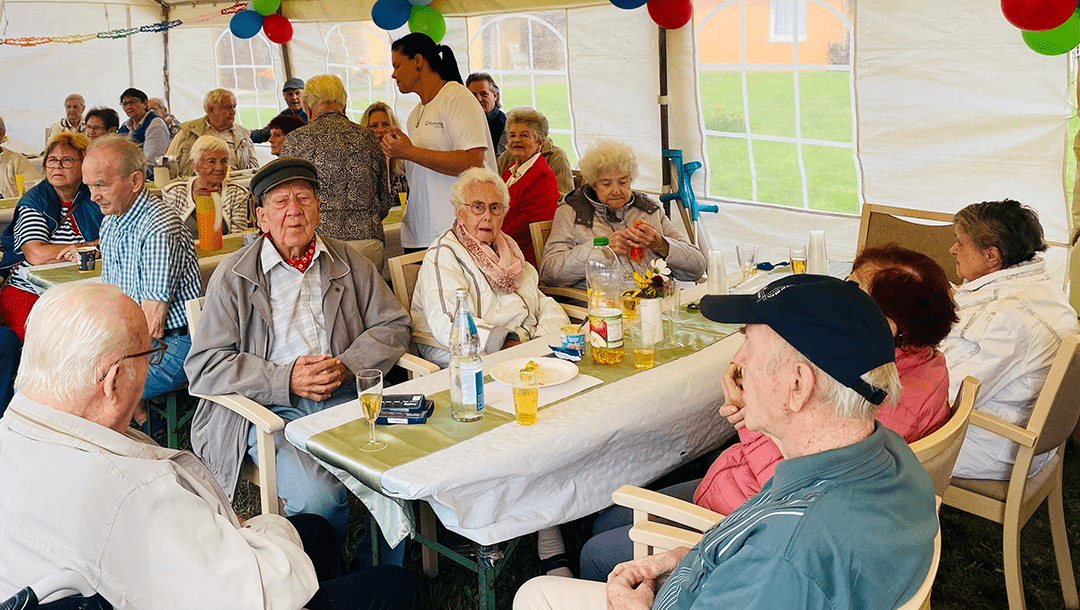 Kleine Traditionen zum großen Humanas-Jubiläumsfest im Wohnpark Colbitz