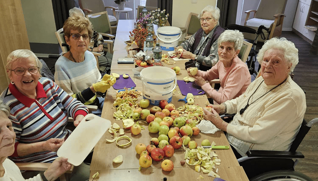 Herbststimmung in Tangermünde mit großer Apfelernte