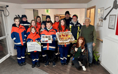 Feuerwehr Colbitz überrascht mit Adventskalender