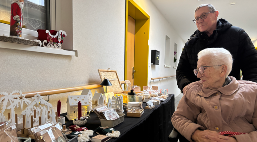 Erster Humanas-Weihnachtsmarkt in Grieben inklusive Spendenübergabe