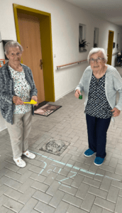 Spaß und Bewegung verbinden Generationen im Wohnpark Wanzleben. Foto: Humanas